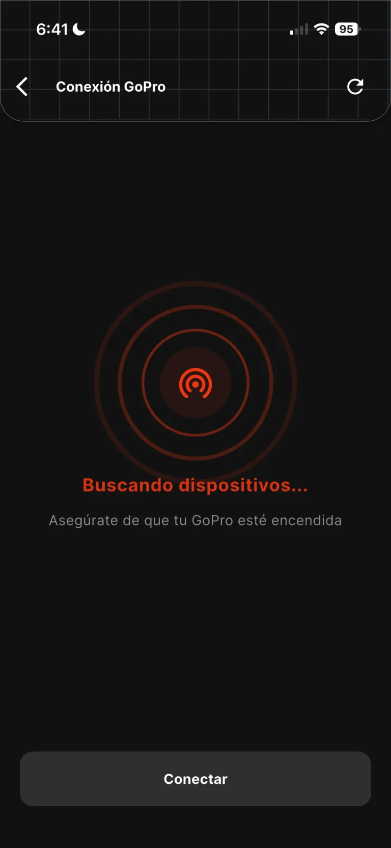 Paso 5.2 para conectar la GoPro: la app buscando la cámara